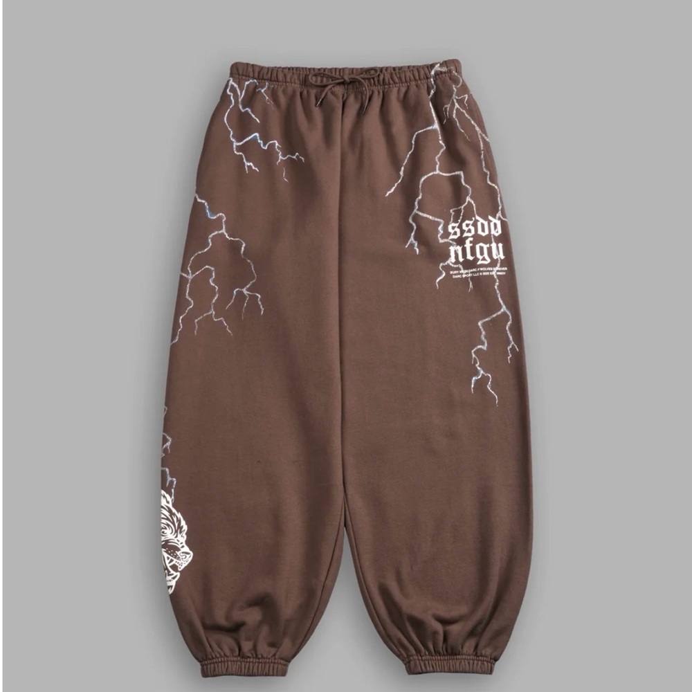 DARC STORM LOUNGER SWEAT PANTS IN DESERT DUST - NWT

Large